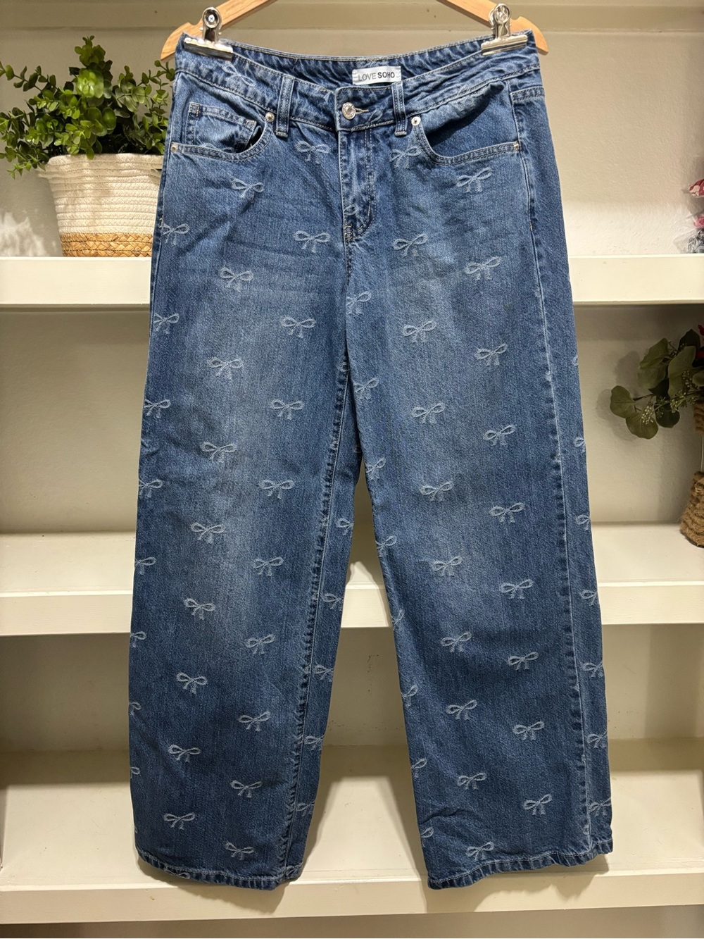 Women’s Blue Straight-Leg Bow-Print Jeans